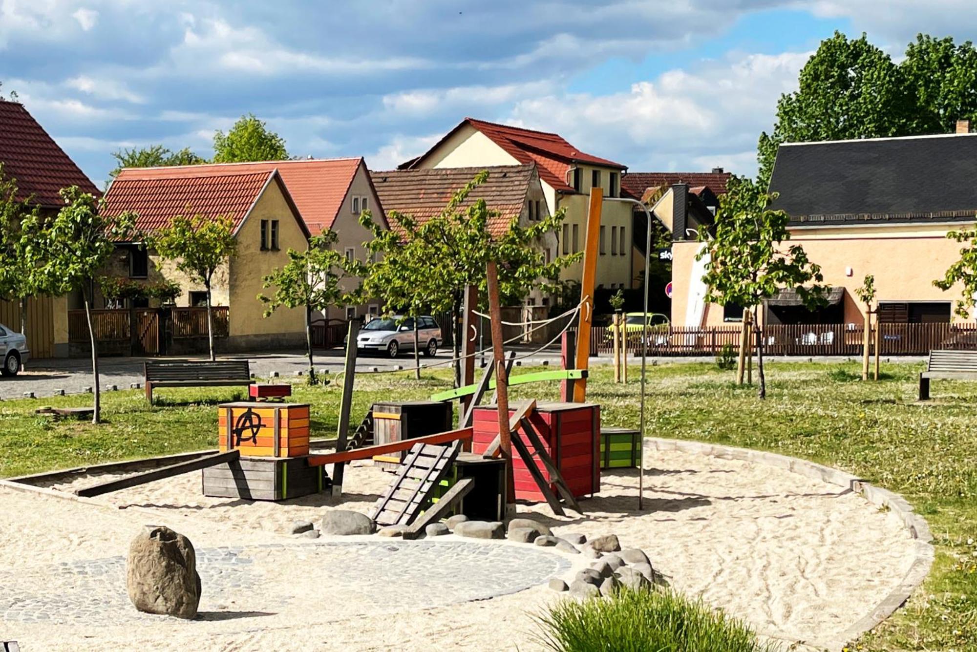 Bambus, Jungle, Dachterrasse & Bequem Bis Zentrum Radebeul Buitenkant foto
